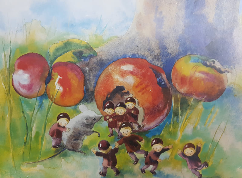 Illustration: Kinder spielen zwischen grossen Äpfeln im Gras